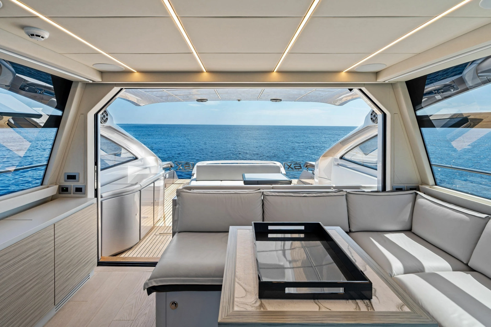 2023 Pershing 6X