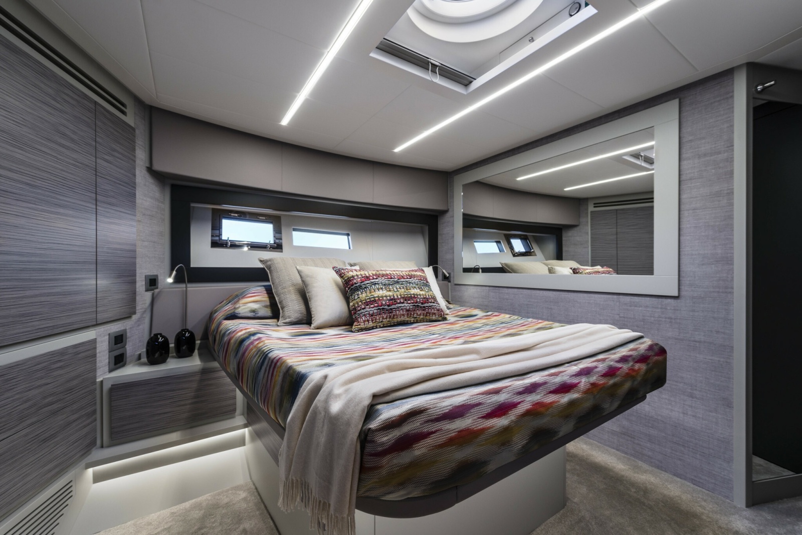 2023 Pershing 6X
