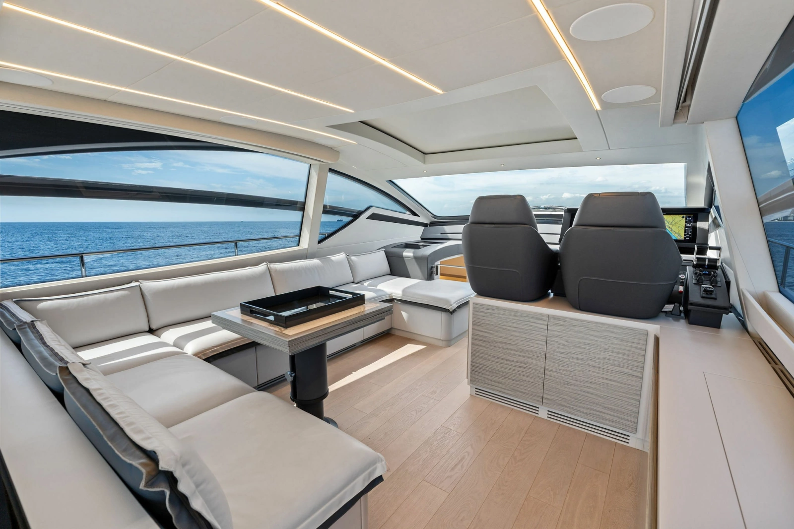 2023 Pershing 6X