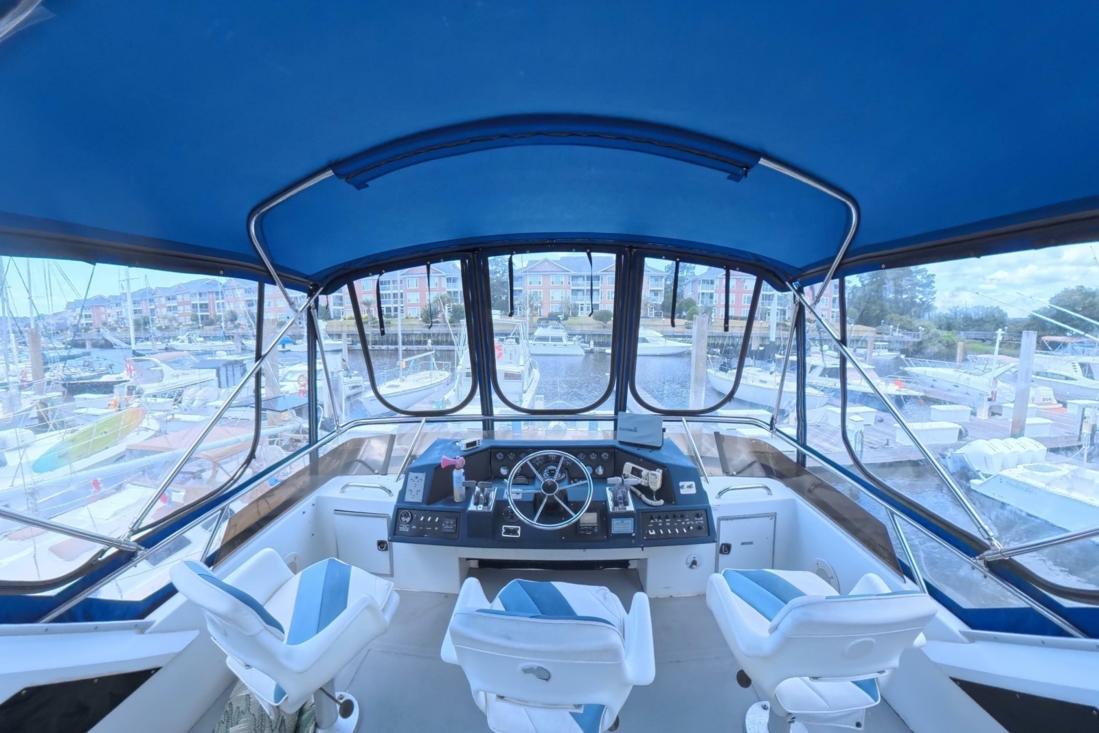 1988 Sea Ray 415 Aft Cabin