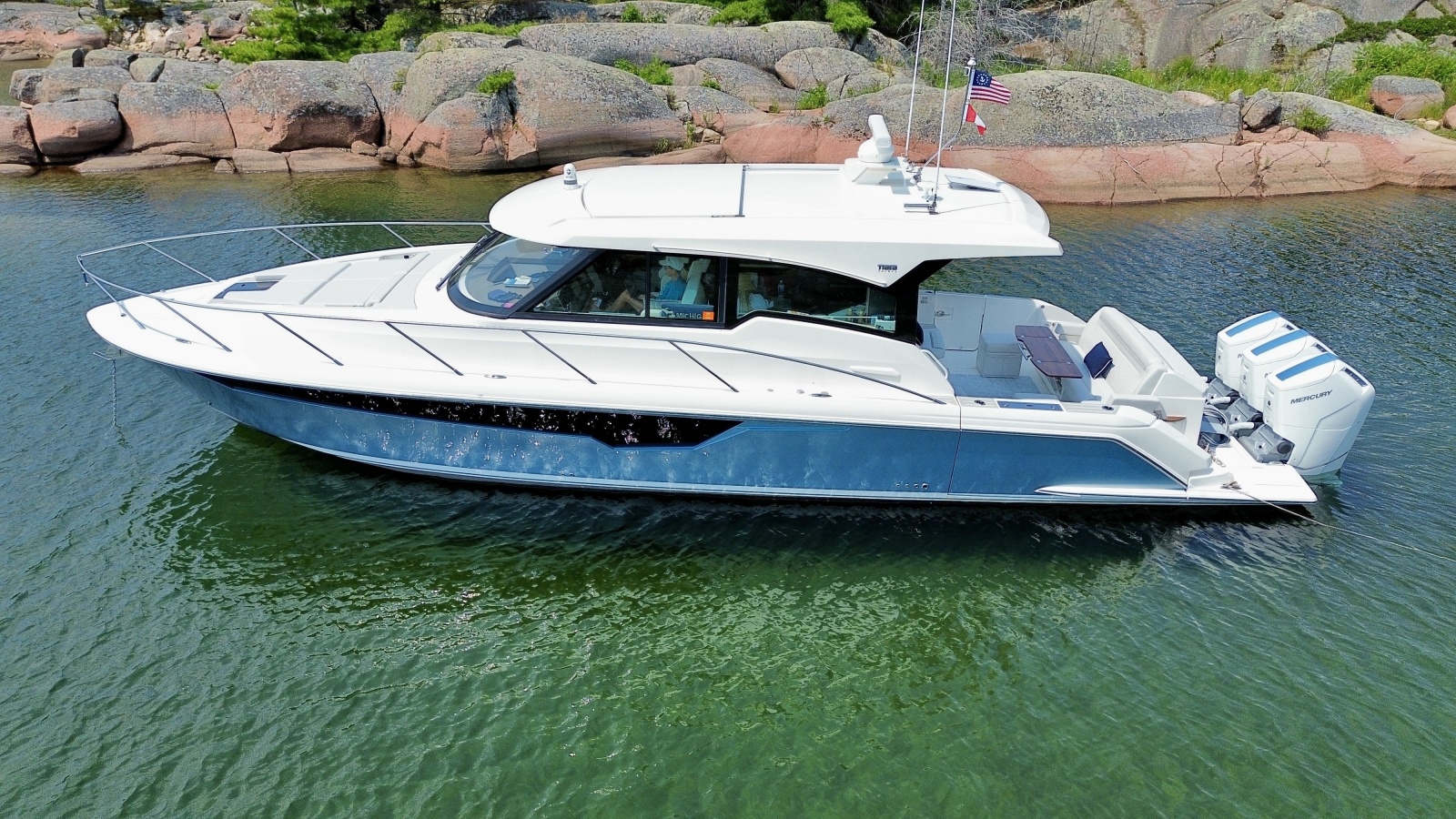 2025 Tiara Yachts 48 LE