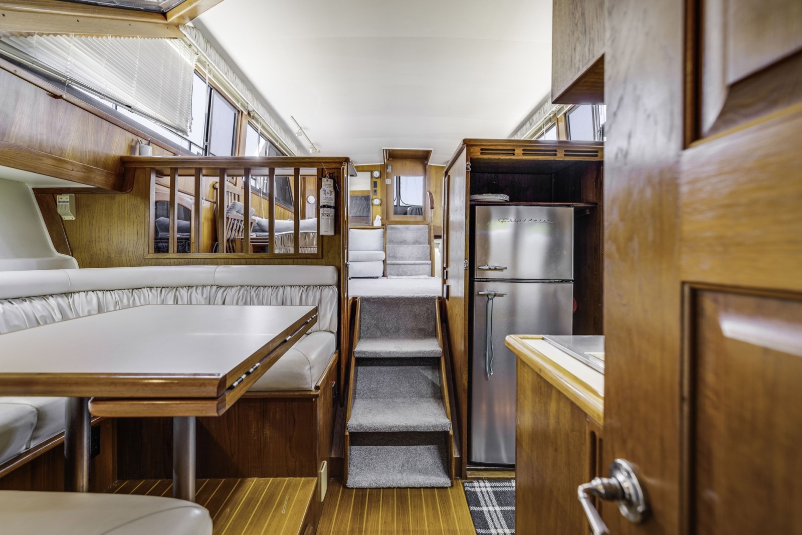 1989 Californian 45 Motor Yacht