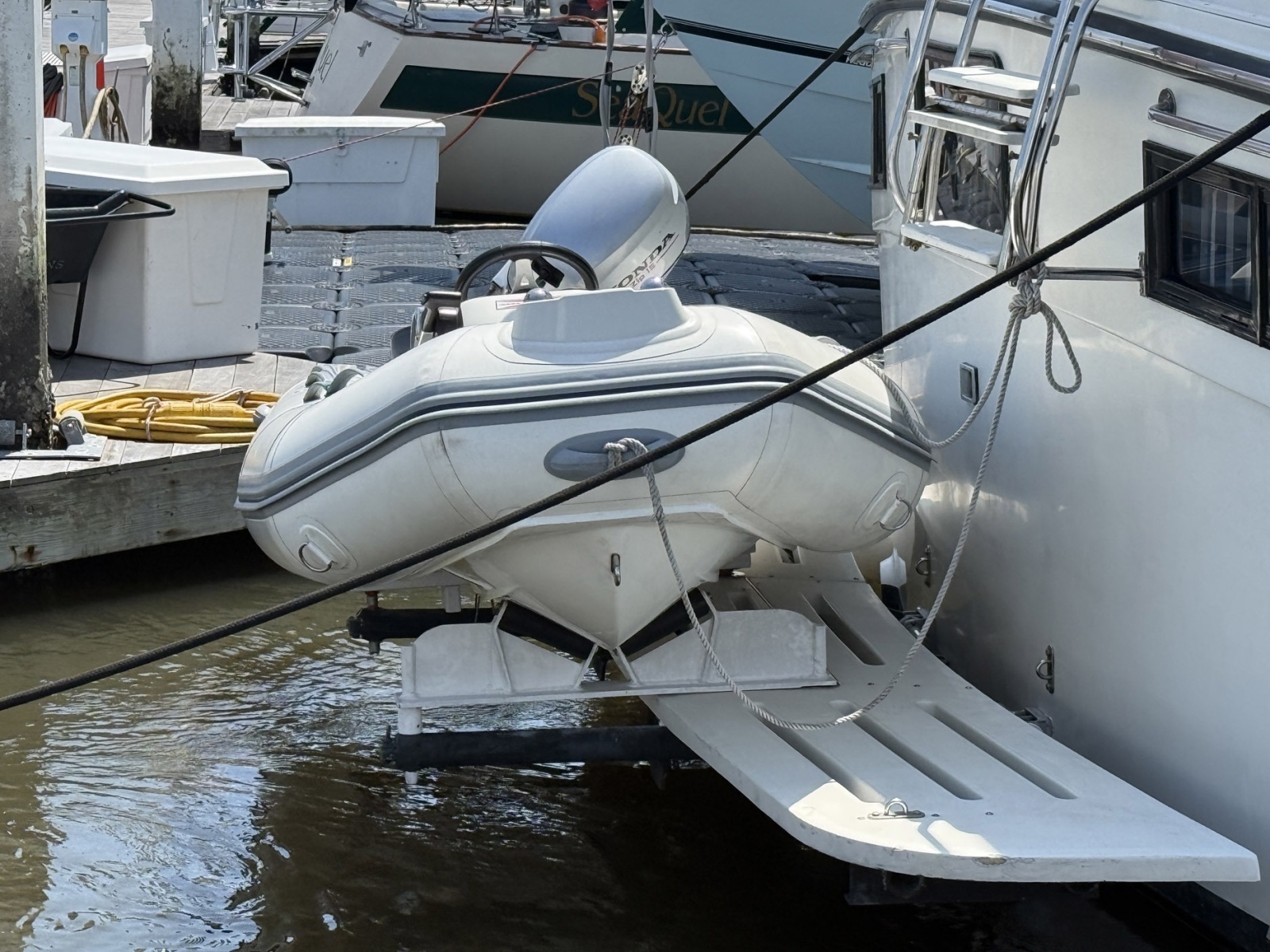 1989 Californian 45 Motor Yacht