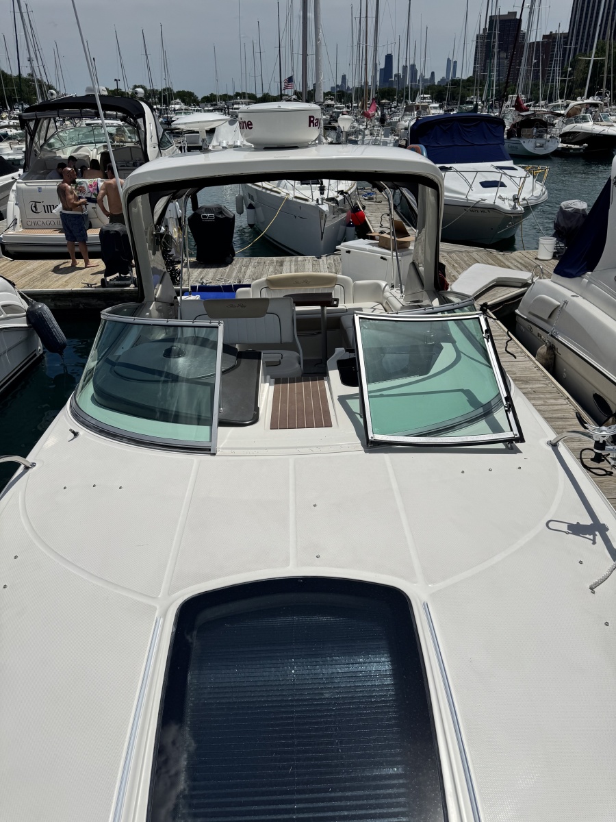 2010 Sea Ray 310 Sundancer