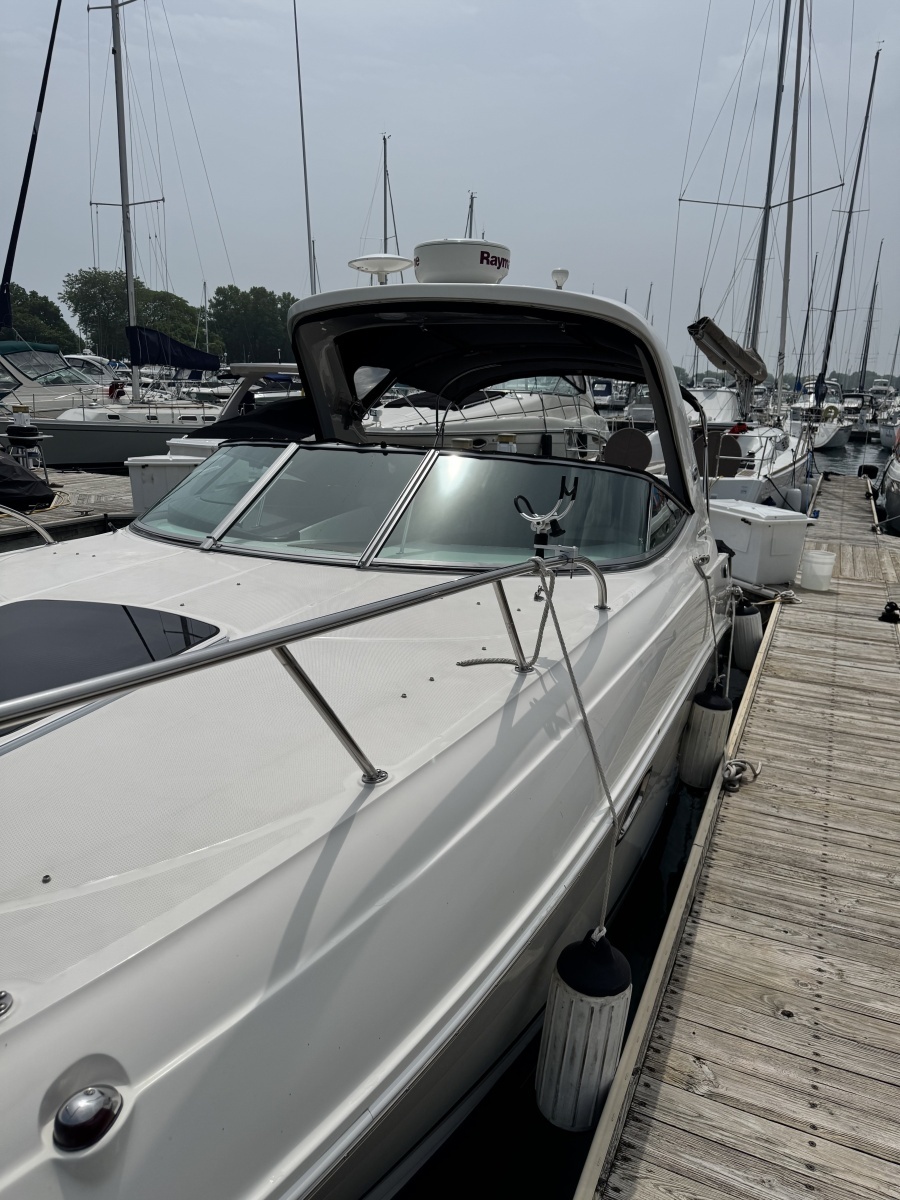 2010 Sea Ray 310 Sundancer