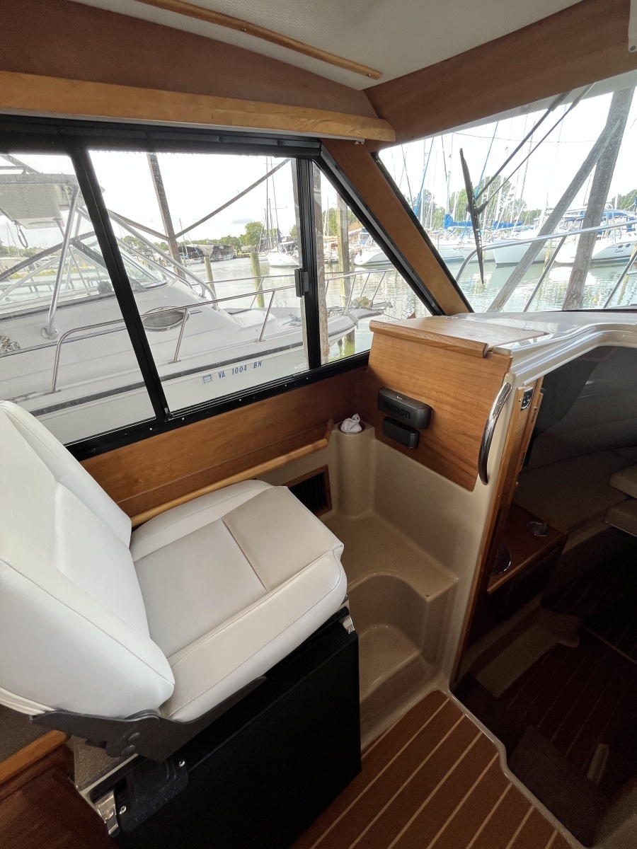 2012 Cutwater 28