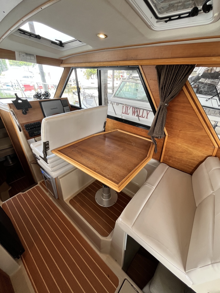 2012 Cutwater 28