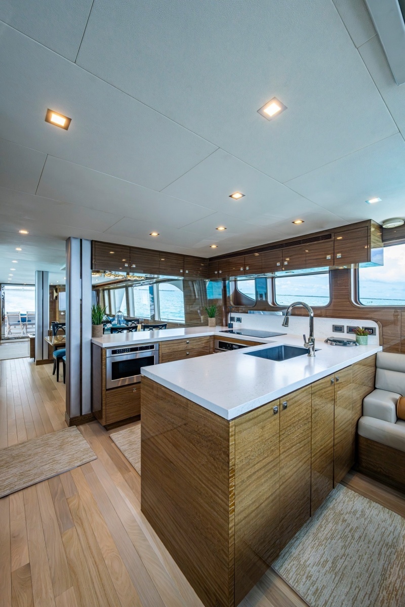 2018 Cheoy Lee 78 Bravo Sport Motoryacht