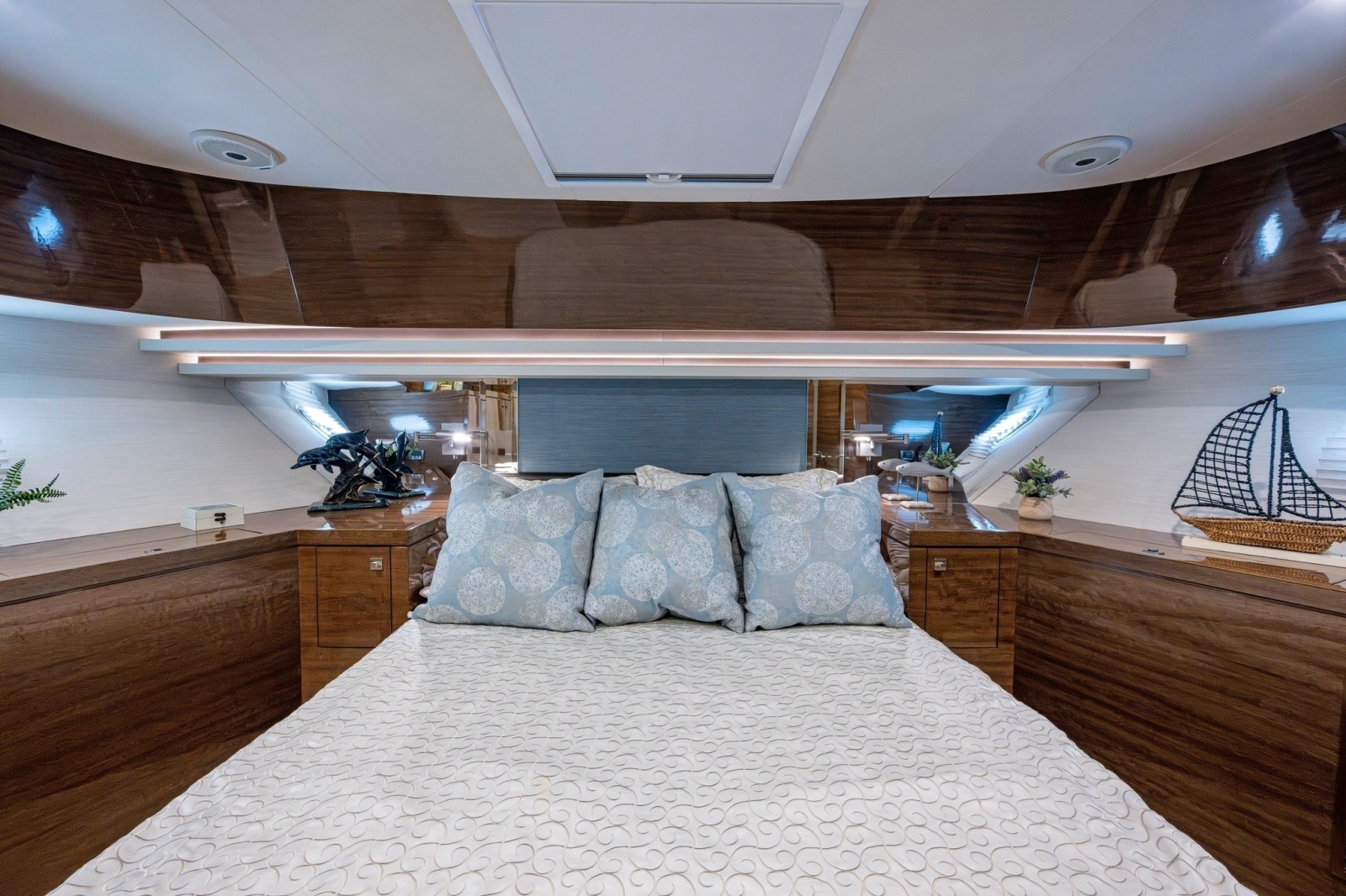 2018 Cheoy Lee 78 Bravo Sport Motoryacht