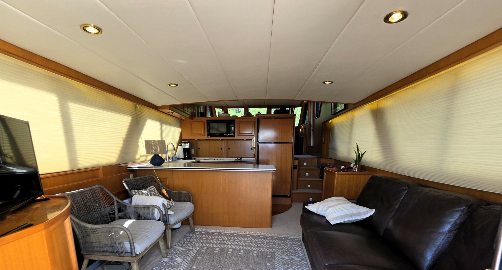 2000 Symbol 50 Pilothouse