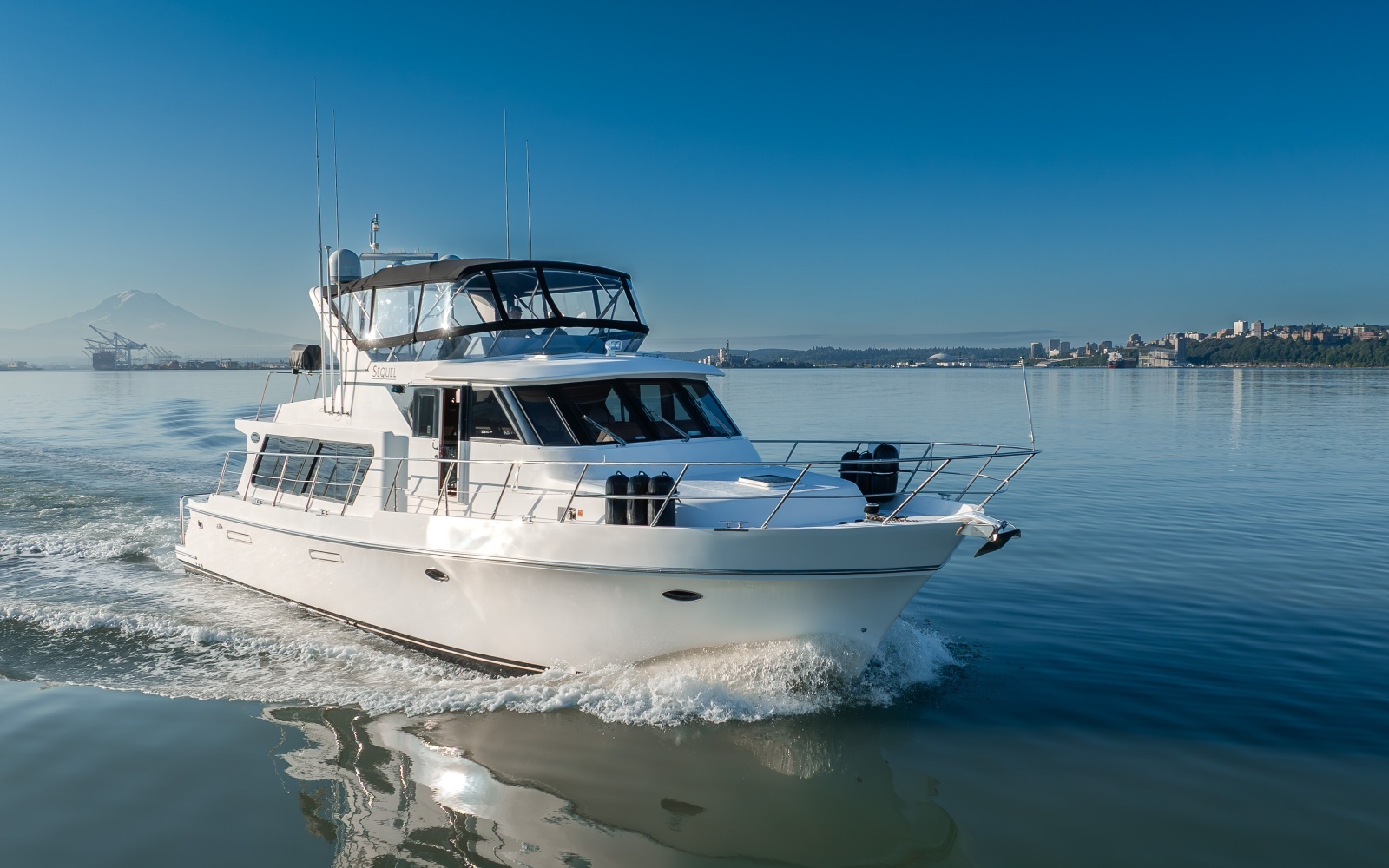 2000 Symbol 50 Pilothouse