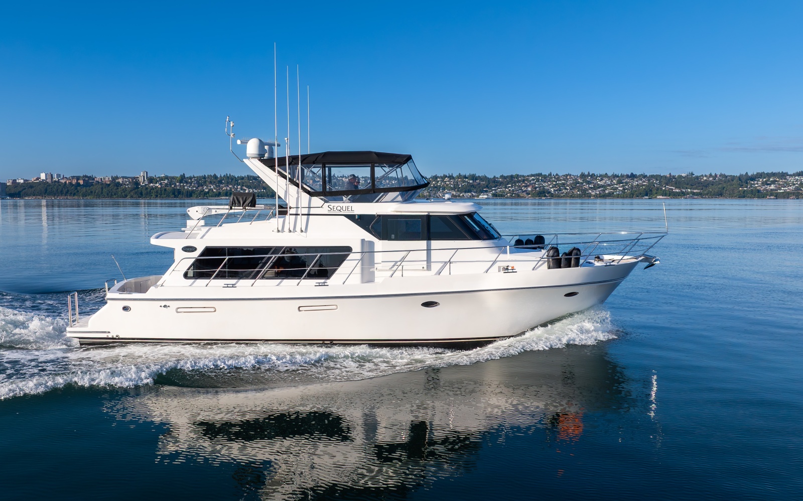 2000 Symbol 50 Pilothouse