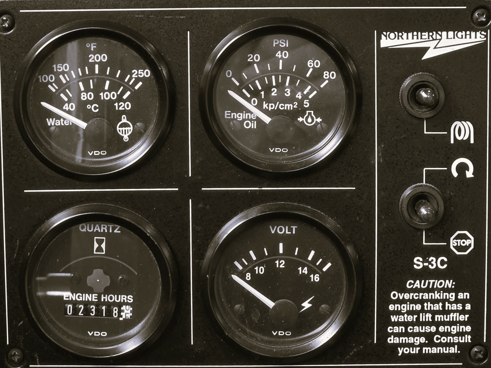 2000 Symbol 50 Pilothouse