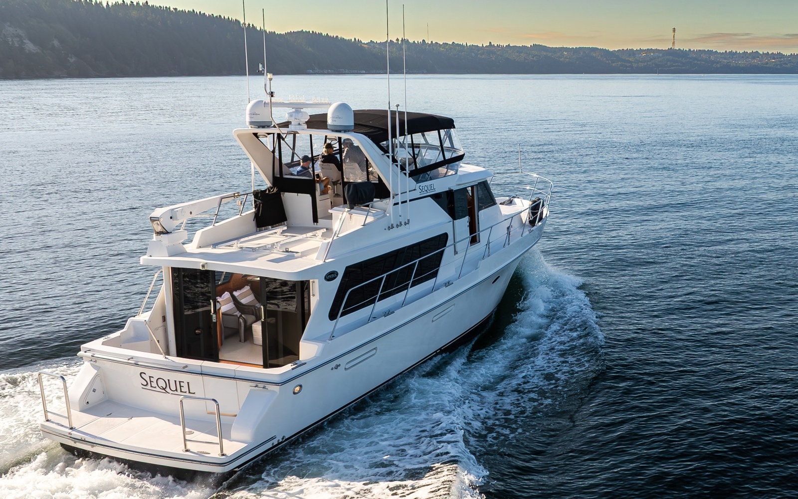 2000 Symbol 50 Pilothouse
