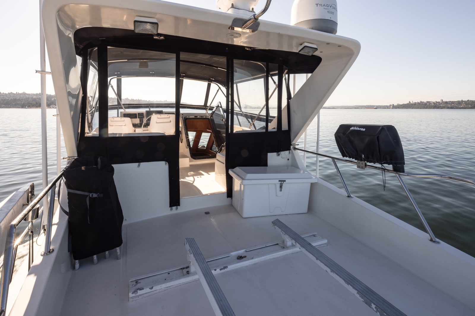 2000 Symbol 50 Pilothouse