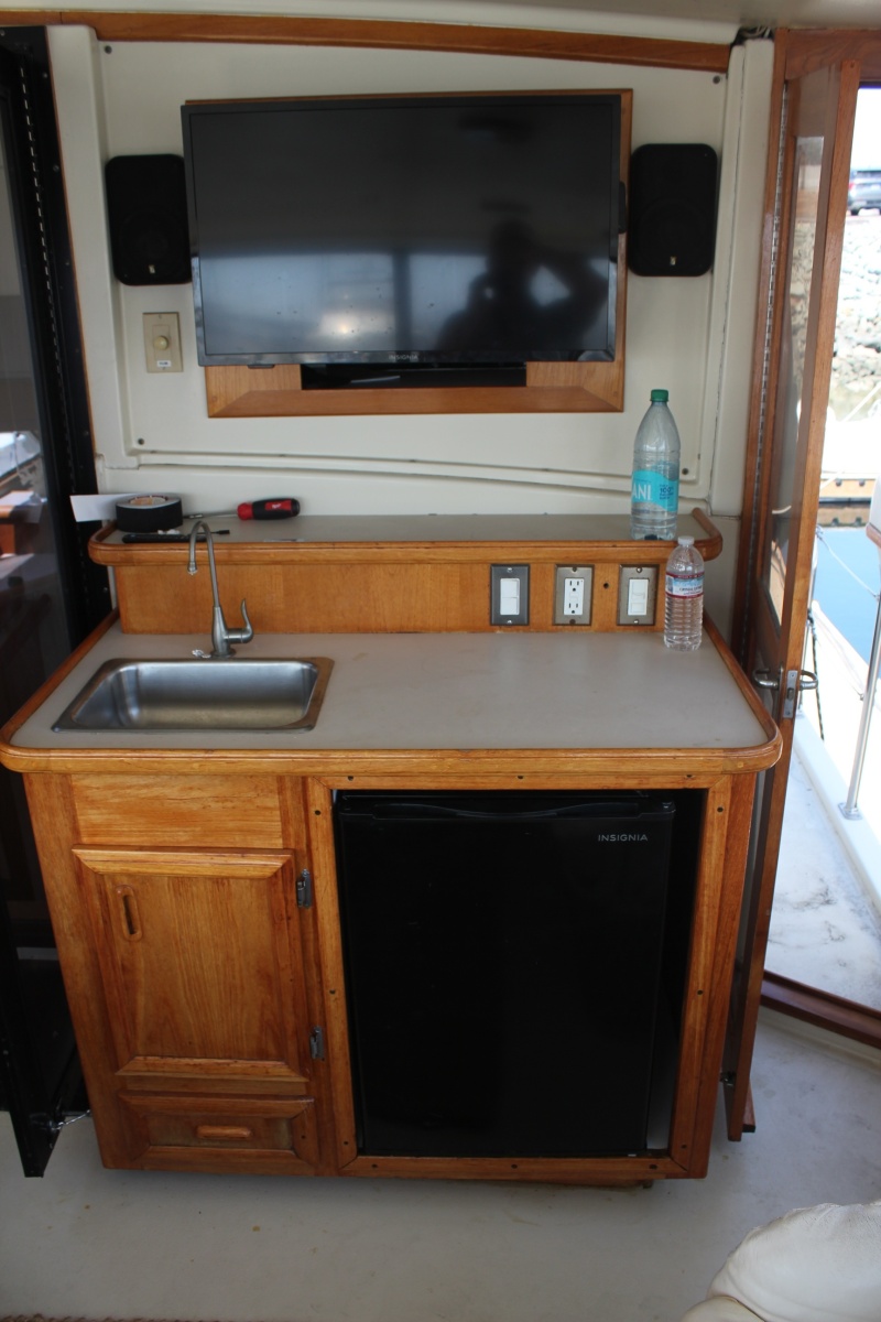 1989 Californian Aft Cabin
