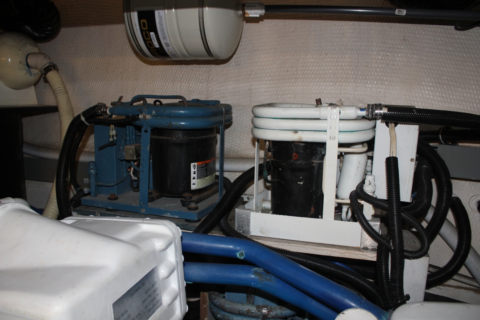 1989 Californian Aft Cabin