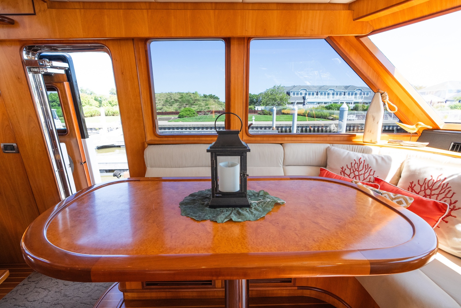 2003 Symbol 56 Raised Pilothouse