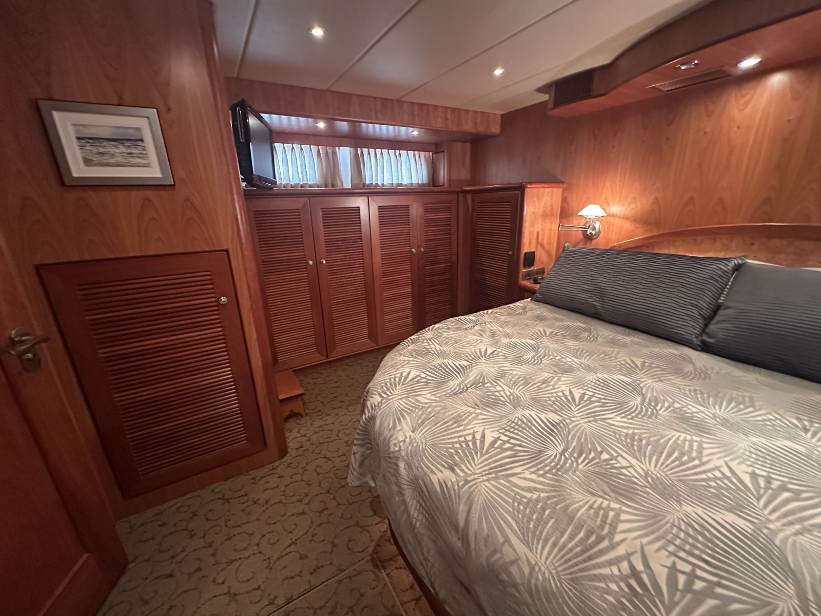 2003 Symbol 56 Raised Pilothouse