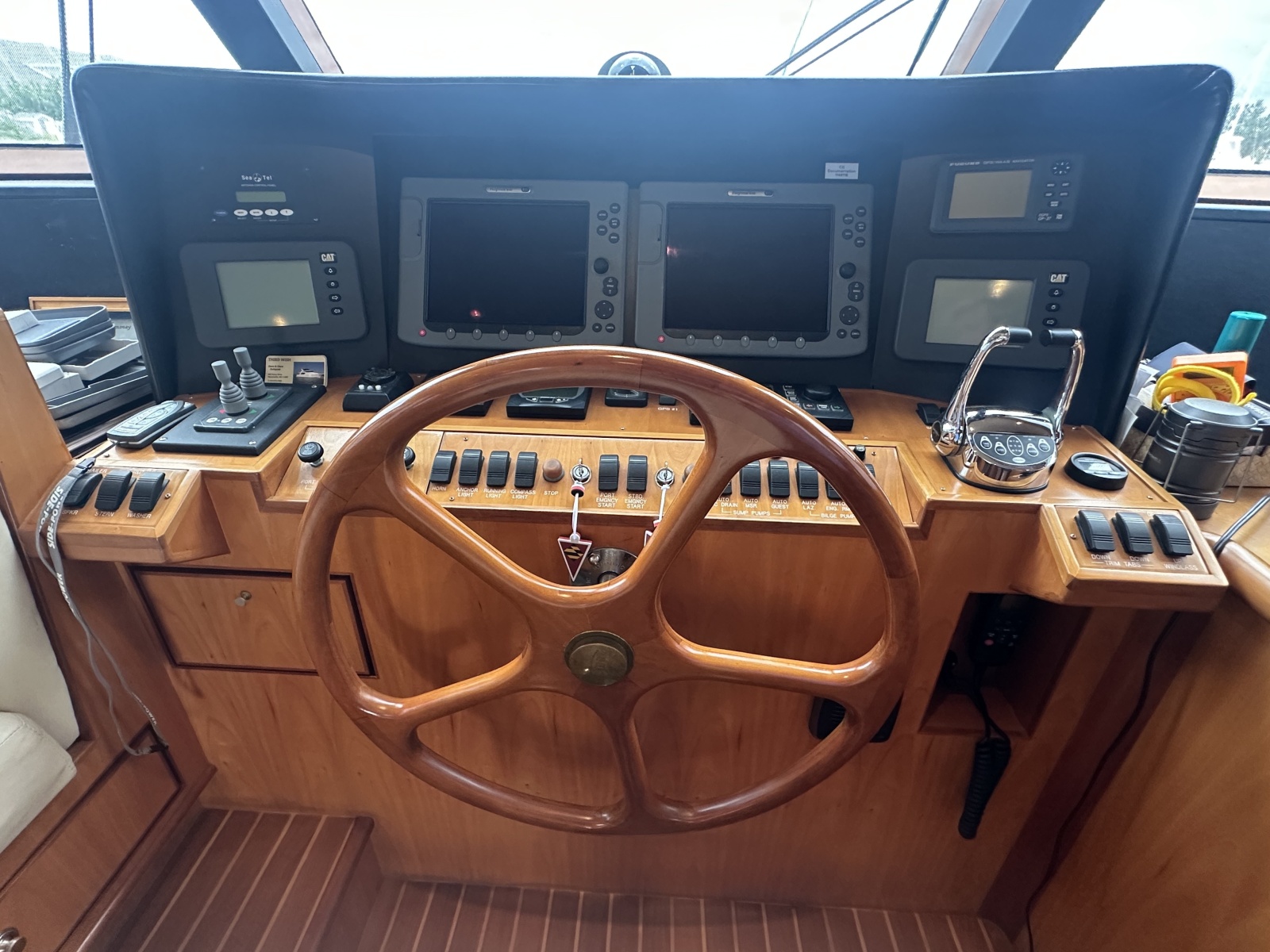 2003 Symbol 56 Raised Pilothouse
