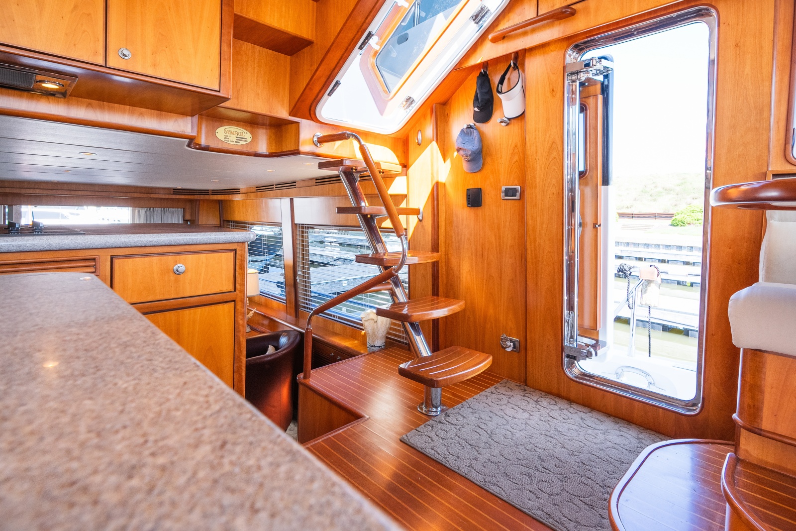 2003 Symbol 56 Raised Pilothouse