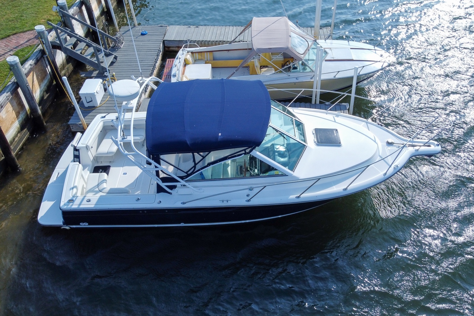 2001 Tiara Yachts 