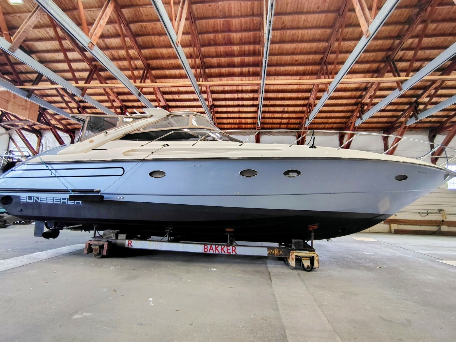 1997 Sunseeker Camargue 51