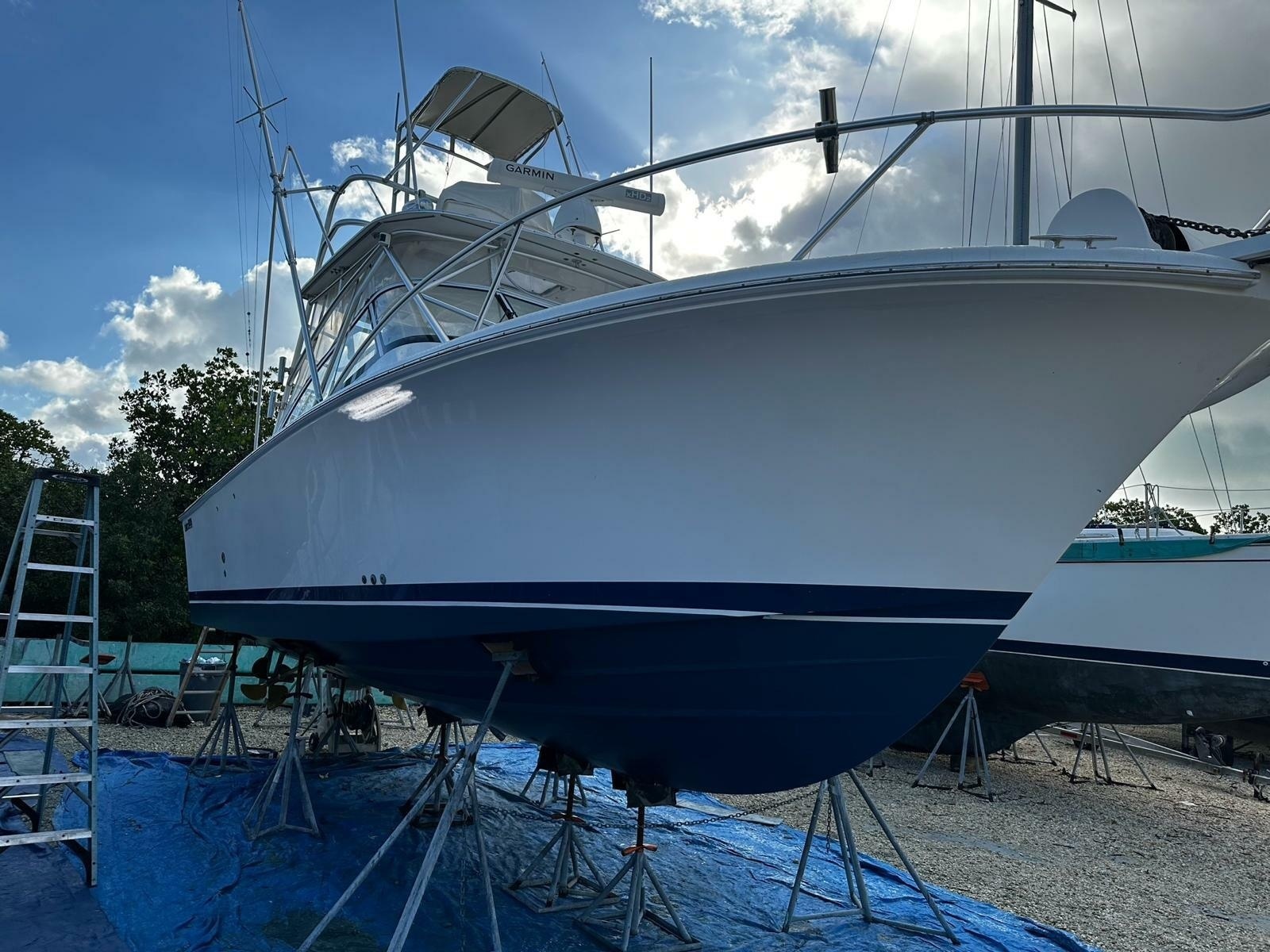 2016 World Cat 255DC