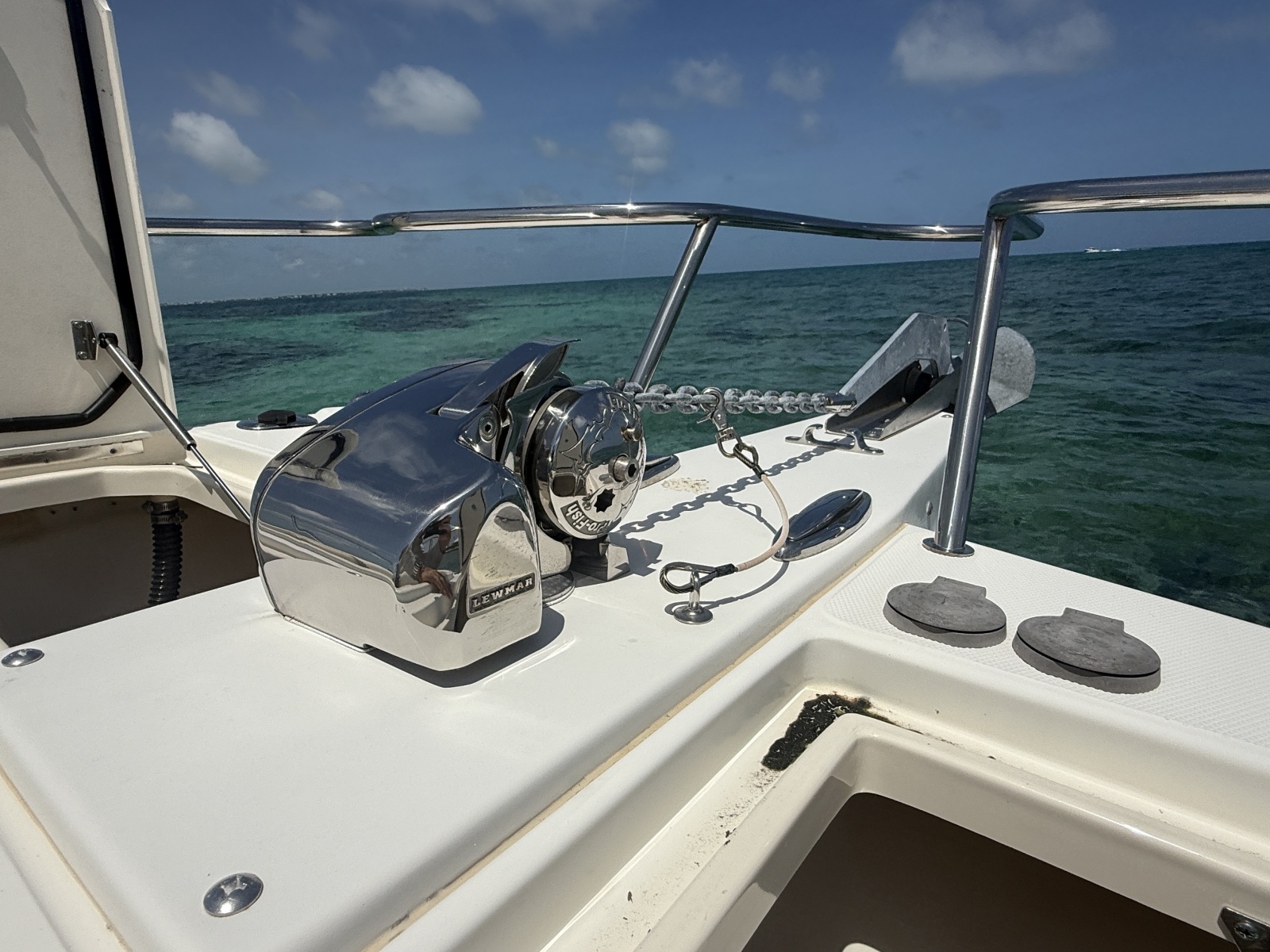 2016 World Cat 255DC