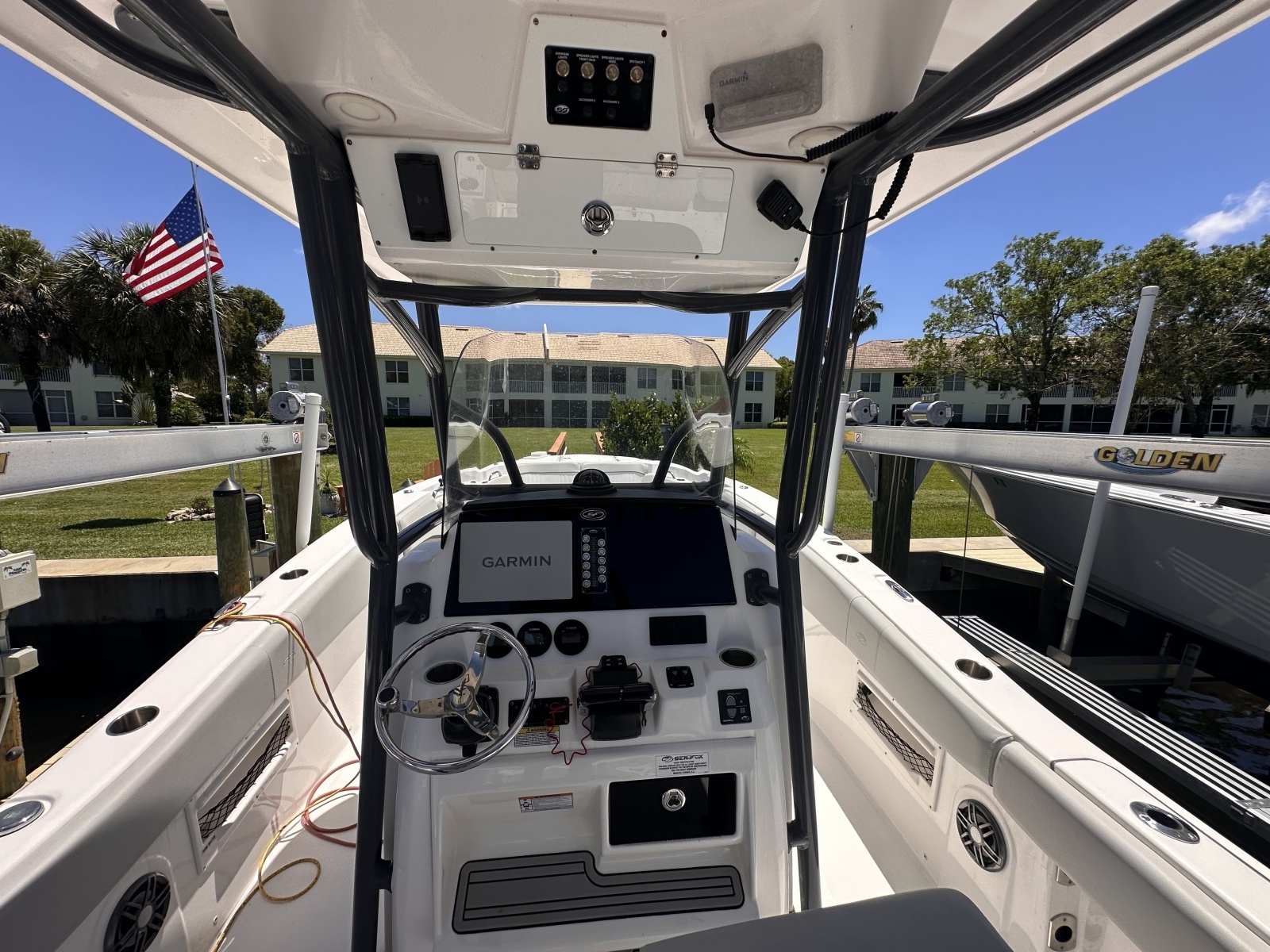 2022 Sea Fox 268 Commander
