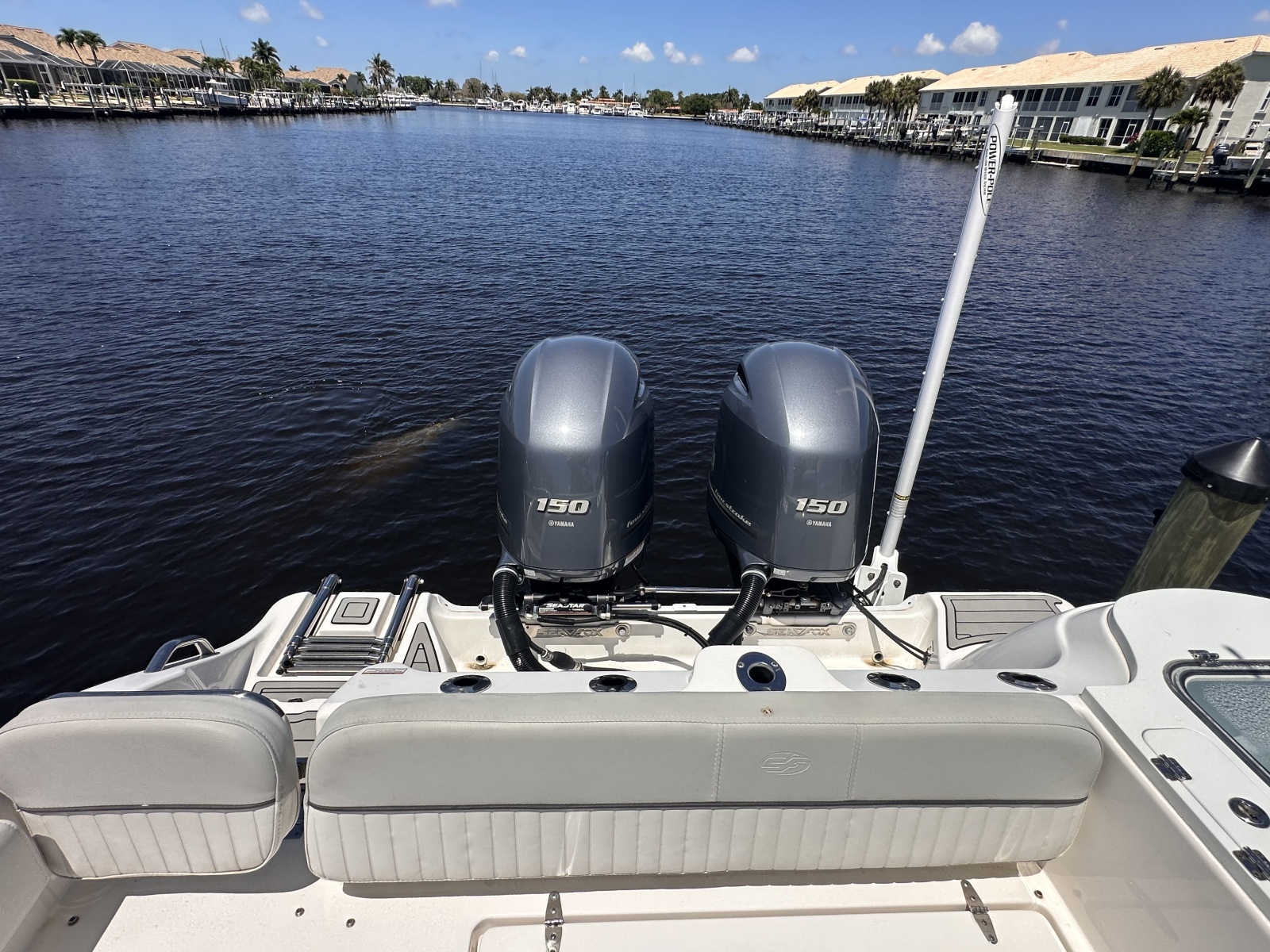 2022 Sea Fox 268 Commander