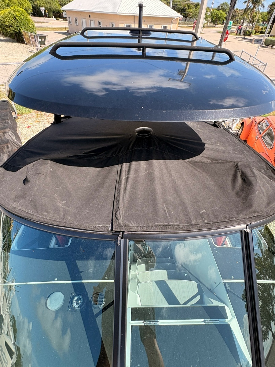 Cockpit cover