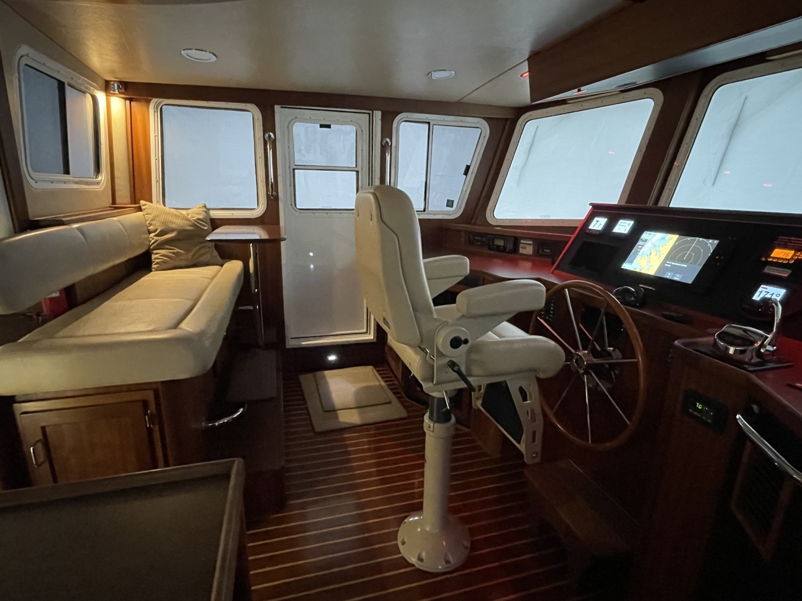 2006 American Tug 41