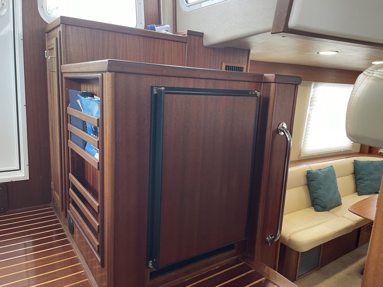 2006 American Tug 41