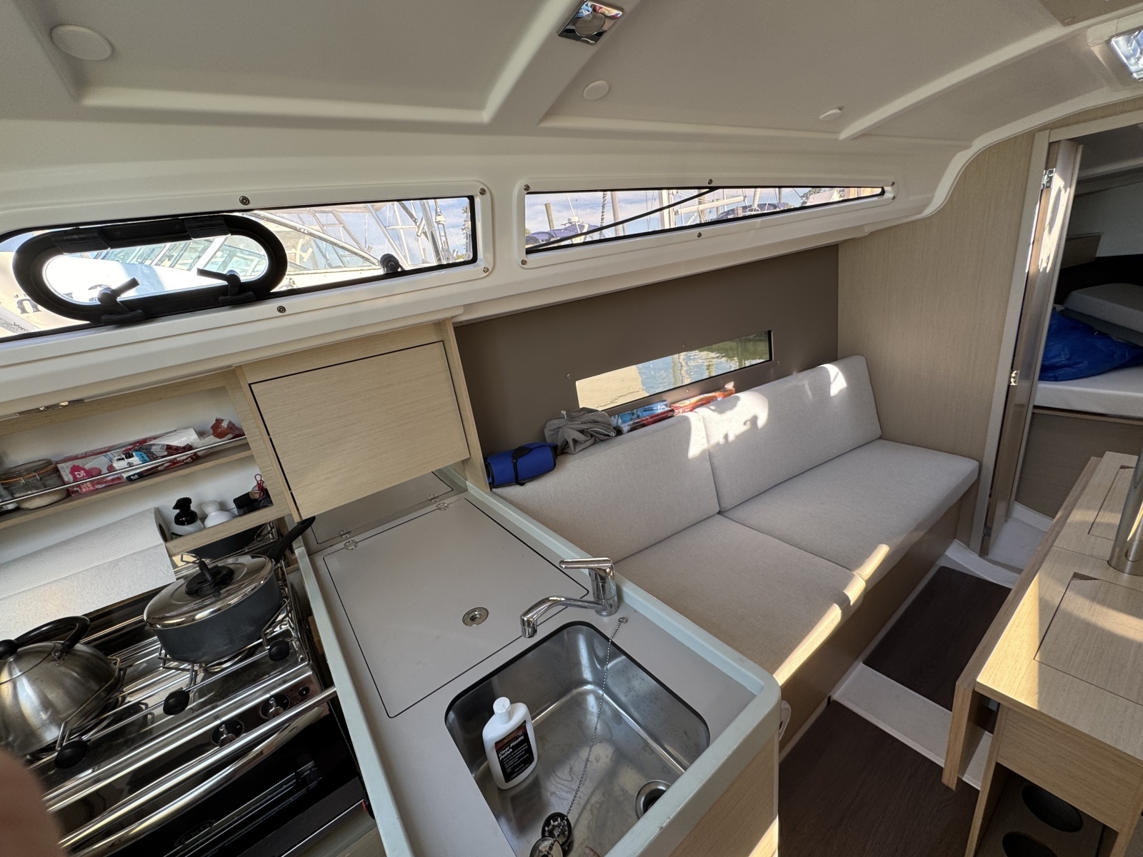 2020 Beneteau 30.1 Oceanis