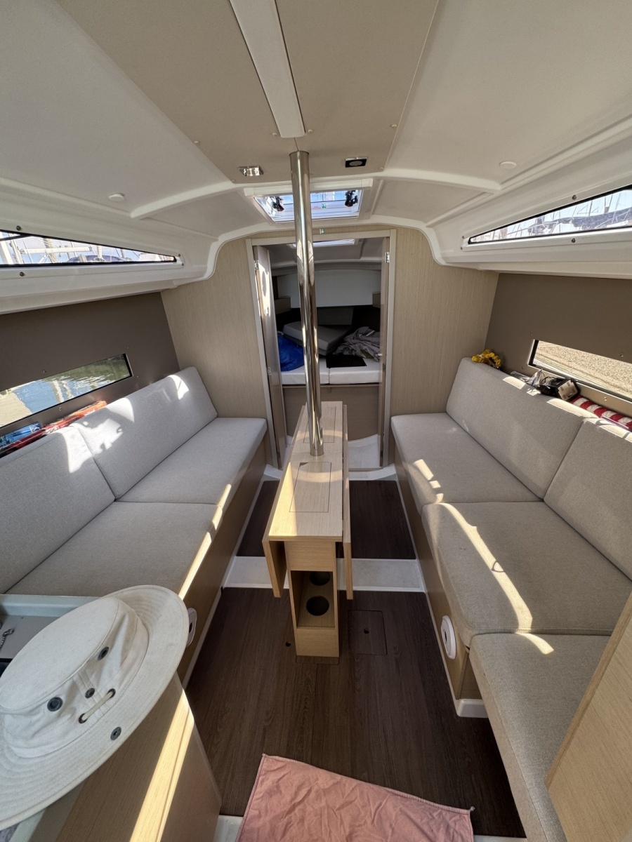 2020 Beneteau 30.1 Oceanis
