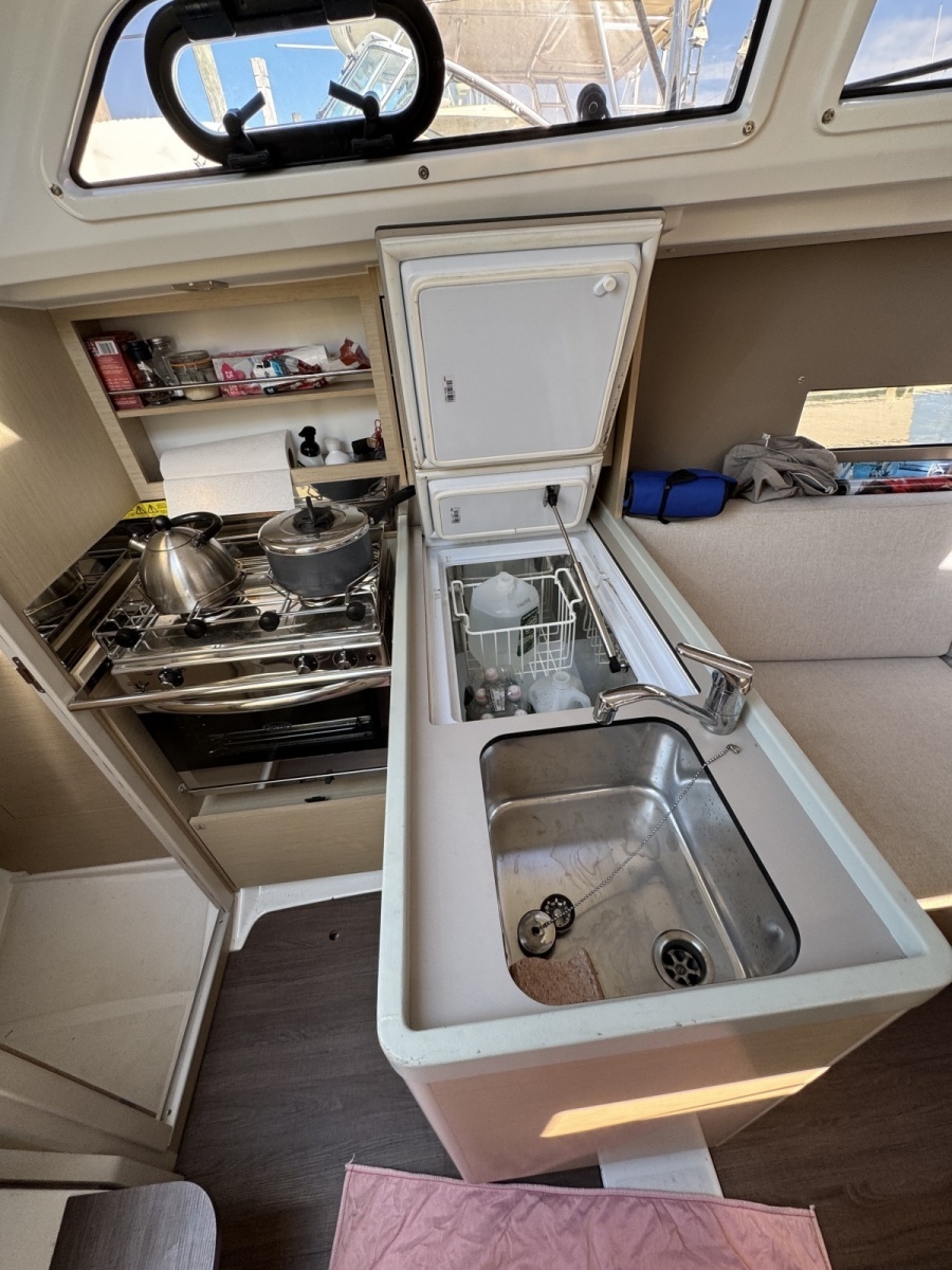 2020 Beneteau 30.1 Oceanis
