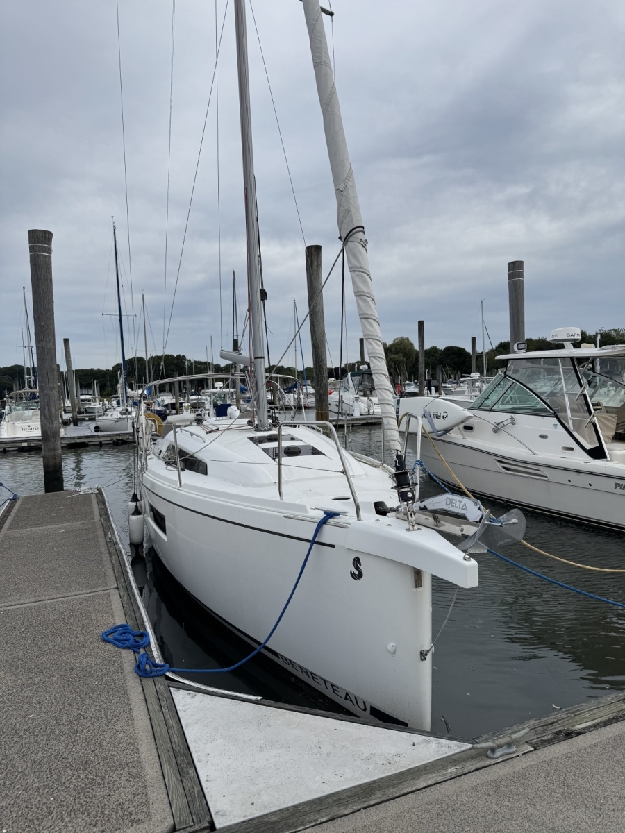 2020 Beneteau 30.1 Oceanis