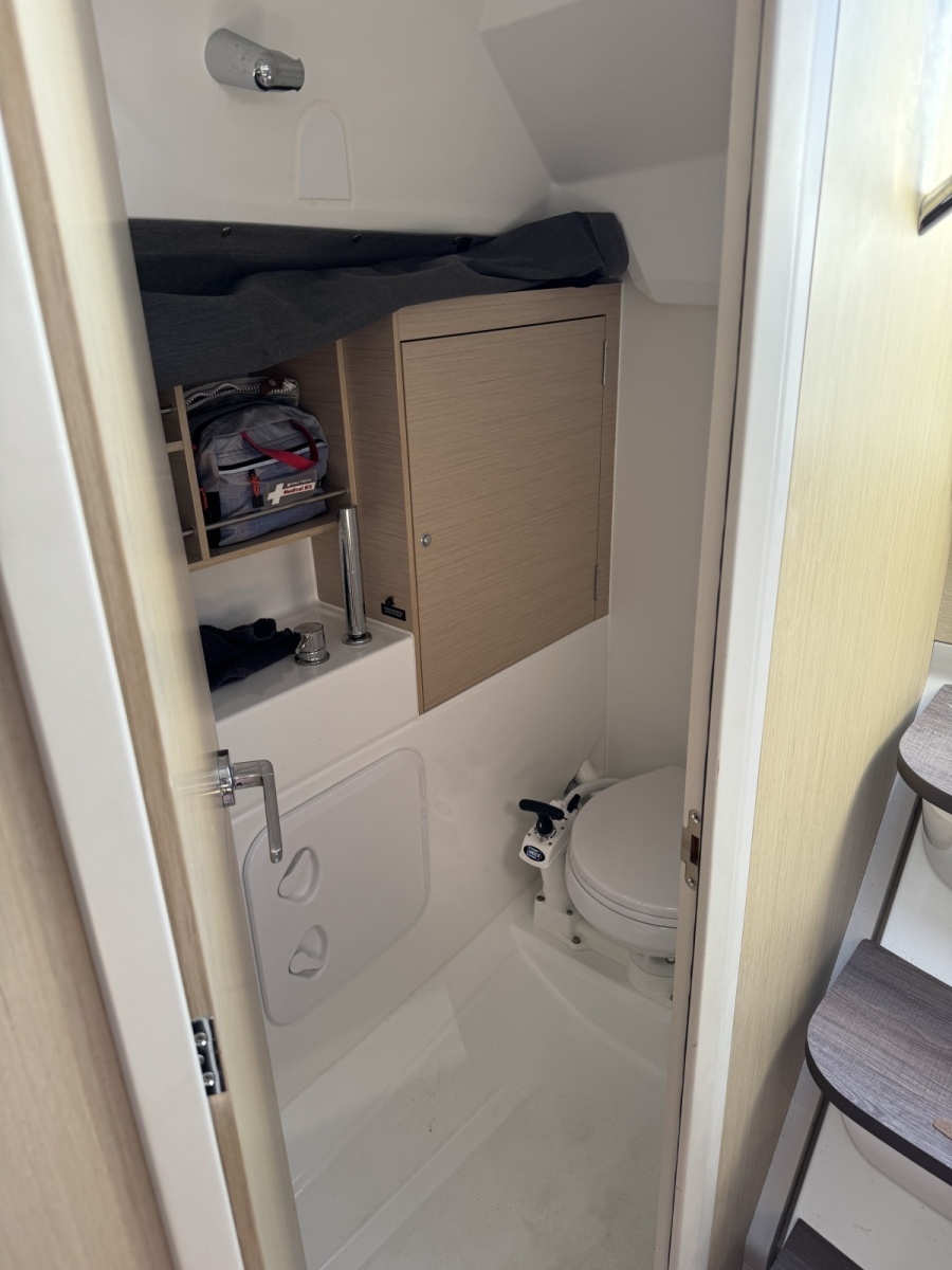 2020 Beneteau 30.1 Oceanis