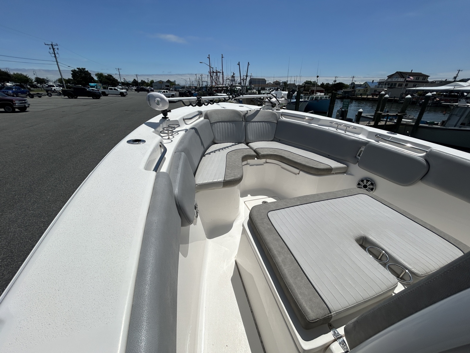 2018 Sea Fox 266 Commander