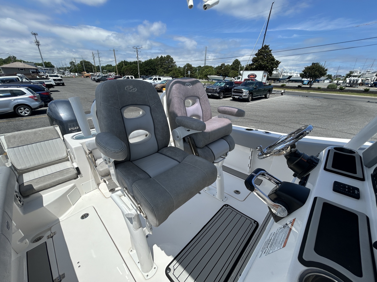 2018 Sea Fox 266 Commander
