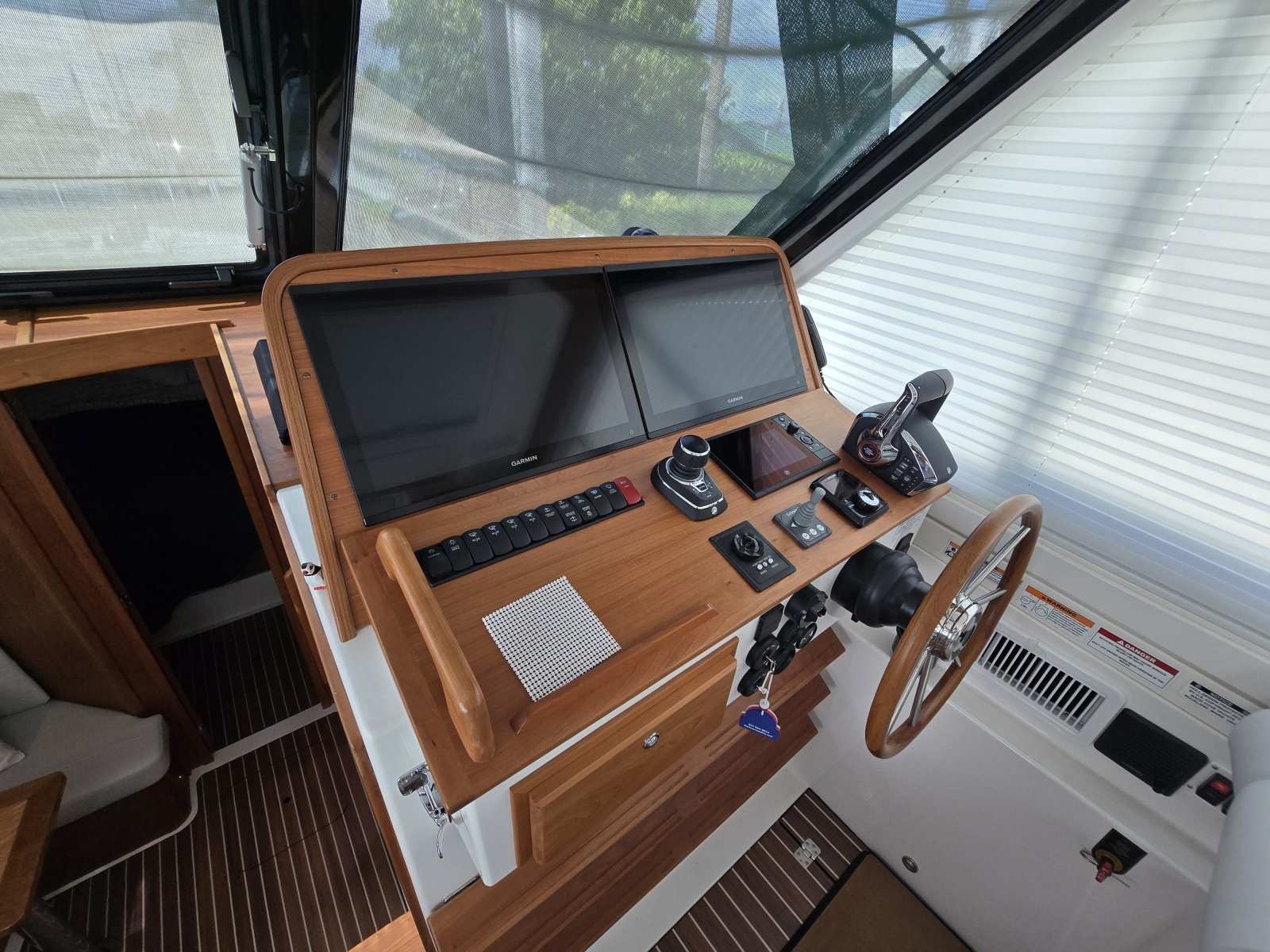 2025 Back Cove 39O
