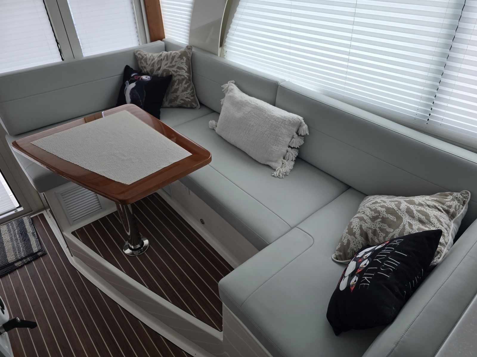 2025 Back Cove 39O