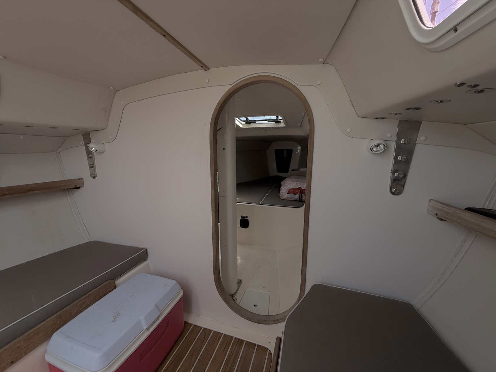 2006 J Boats 