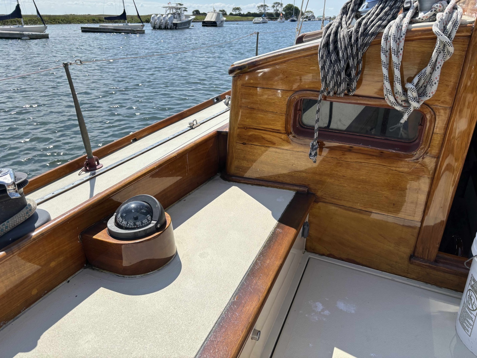 1979 Nielsen 44 Cutter Rigged
