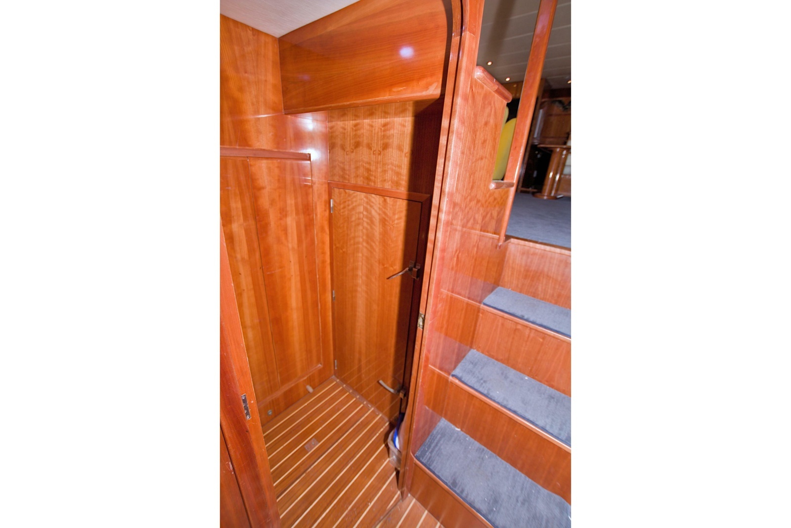 2000 Novatec 60 Islander