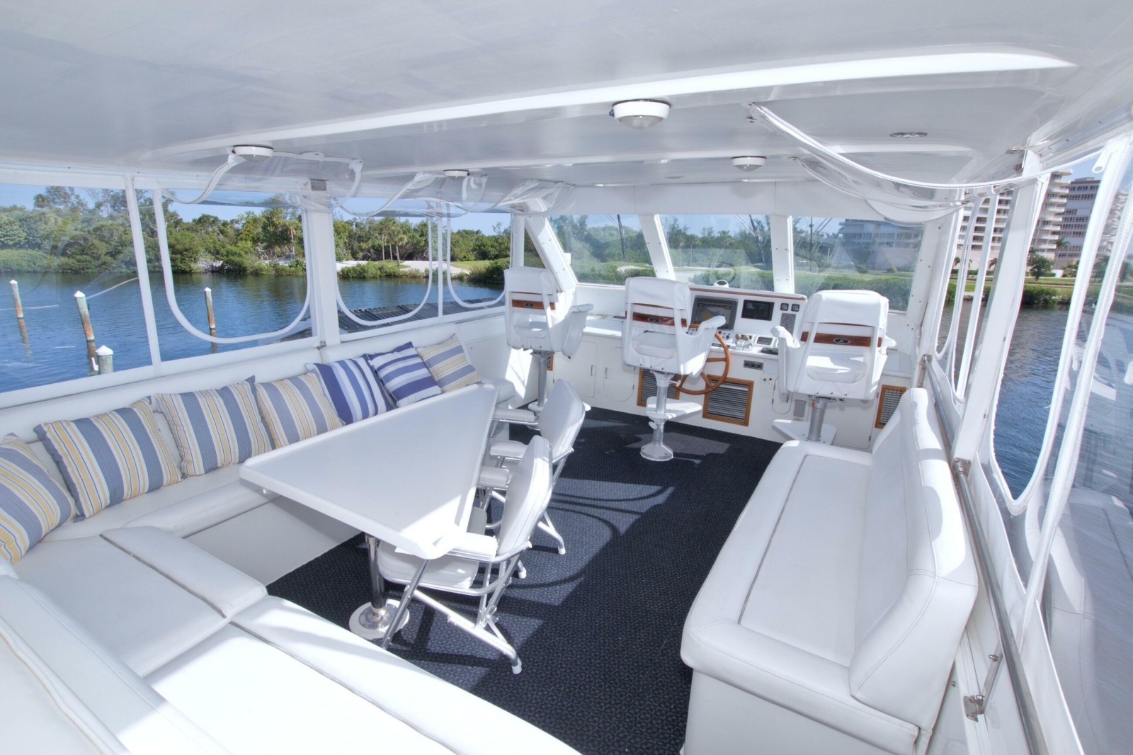 2000 Novatec 60 Islander