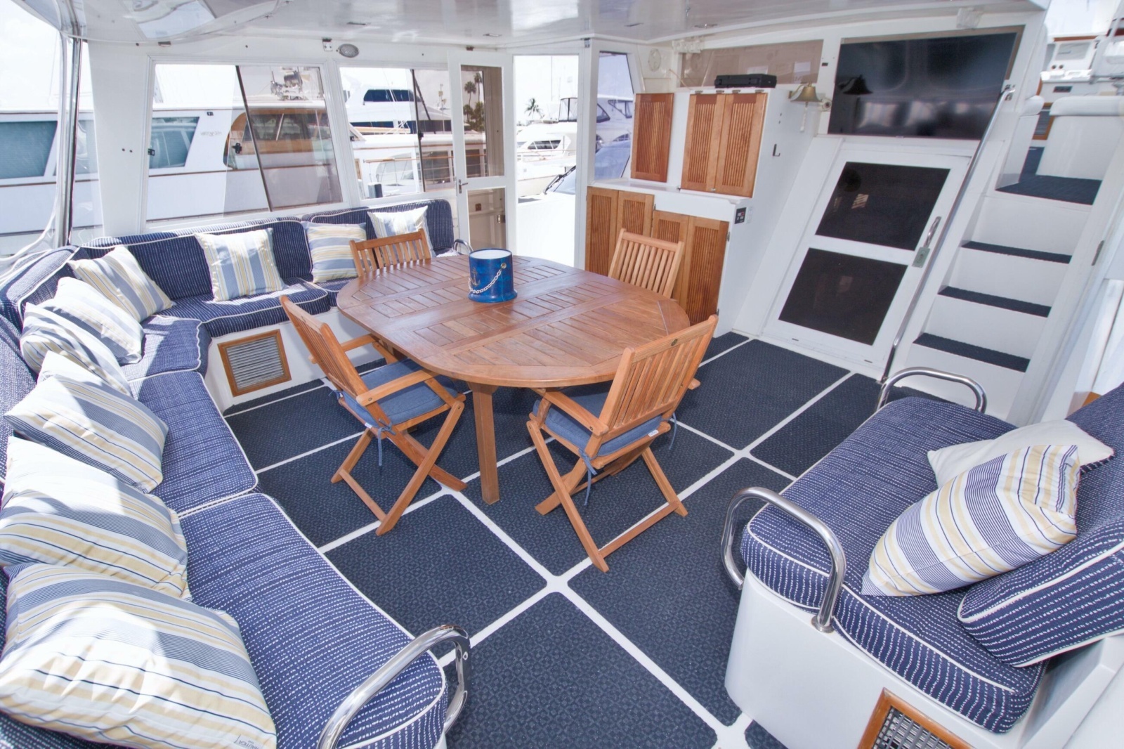 2000 Novatec 60 Islander
