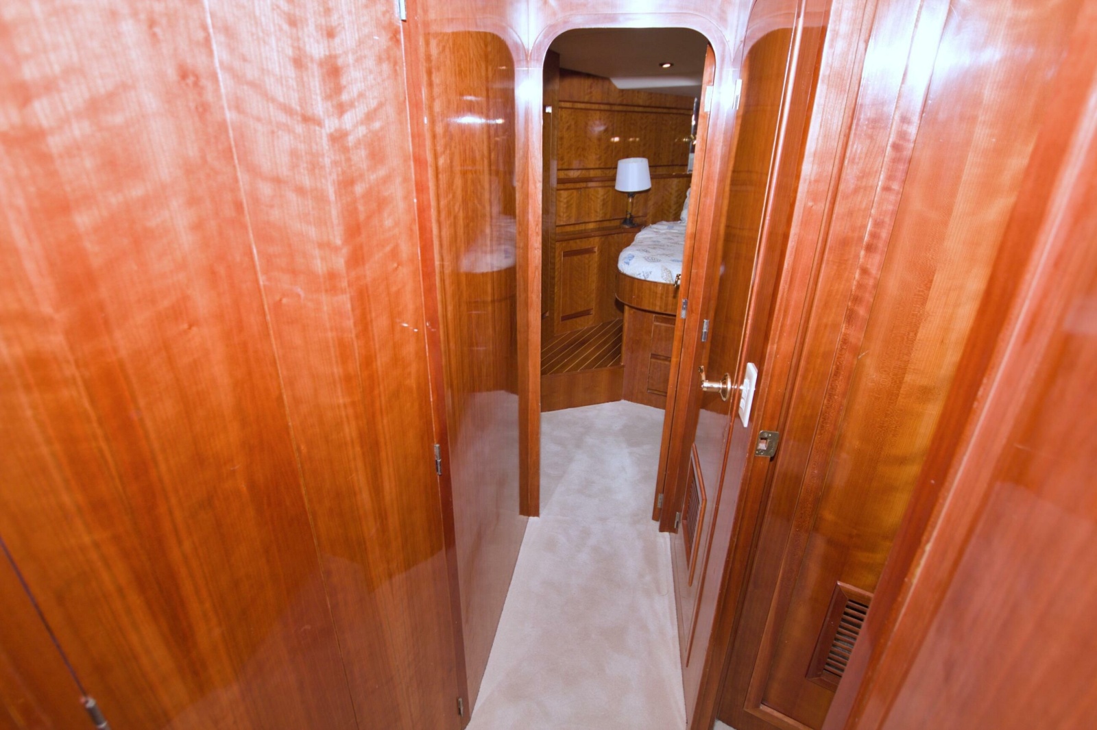 2000 Novatec 60 Islander