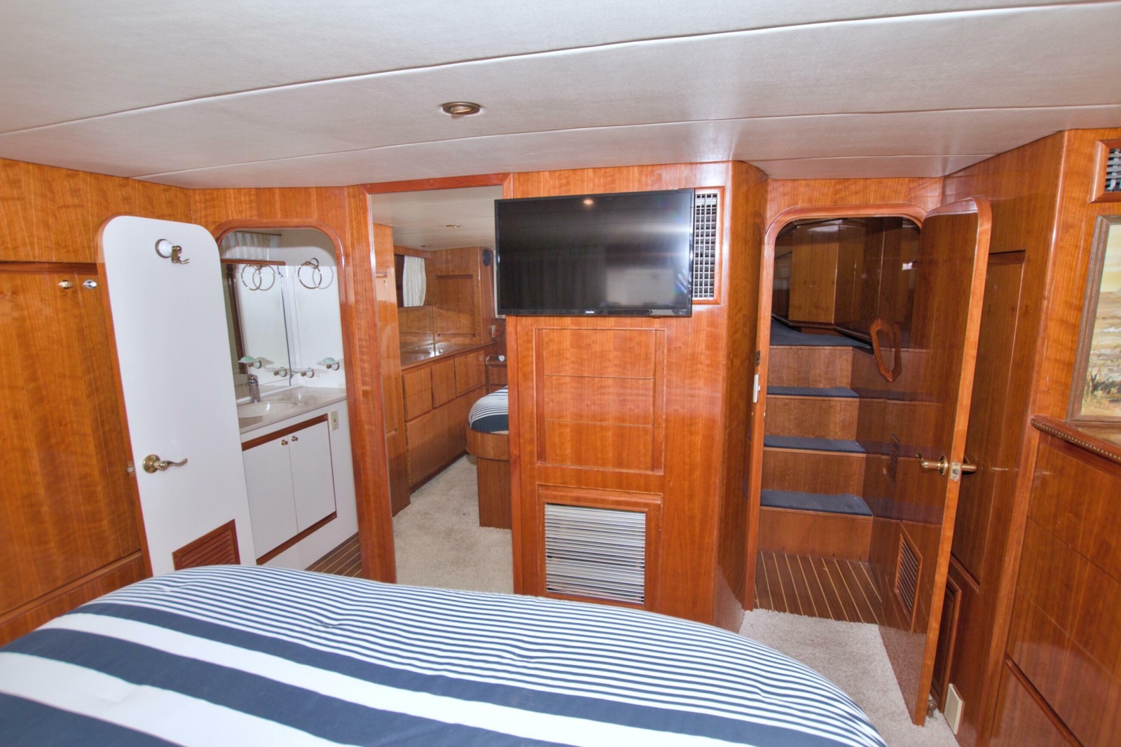 2000 Novatec 60 Islander